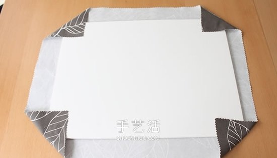 简易不织布装饰画制作 手工布艺装饰画DIY图解- www.aizhezhi.com