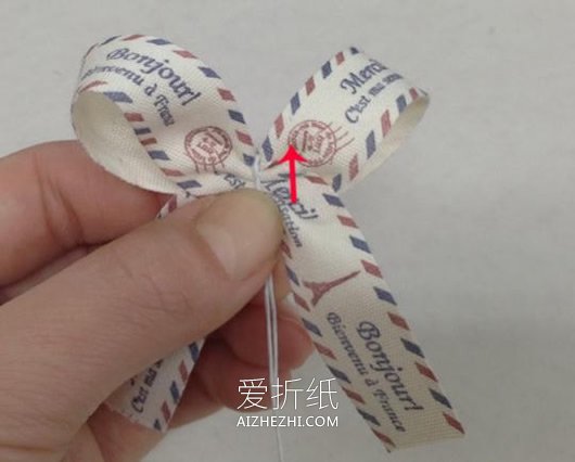 怎么制作签到笔的教程 手工制作签到笔图解- www.aizhezhi.com