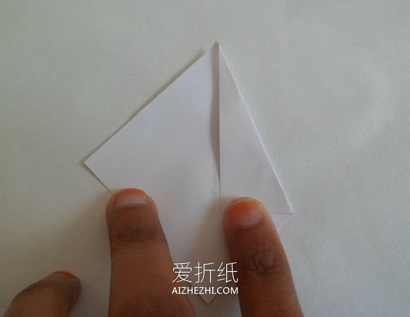 怎么简单折纸衬衫和裤子的折法图解步骤- www.aizhezhi.com