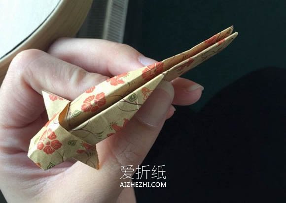 怎么手工折纸逼真又漂亮金鱼的折法图解- www.aizhezhi.com