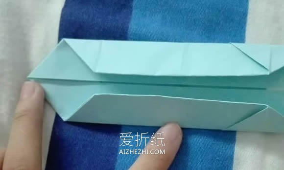 怎么用两张纸折纸小蜻蜓的简单折法图解- www.aizhezhi.com