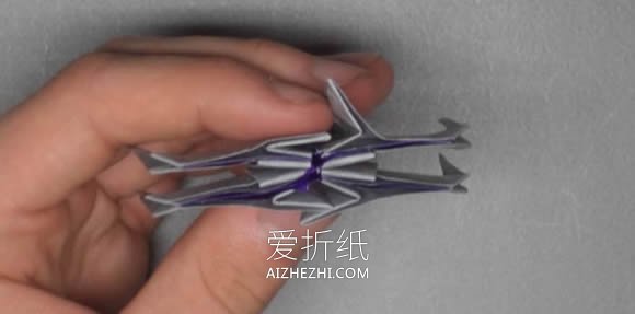 怎么折纸星球大战X翼星际战斗机的折法图解- www.aizhezhi.com