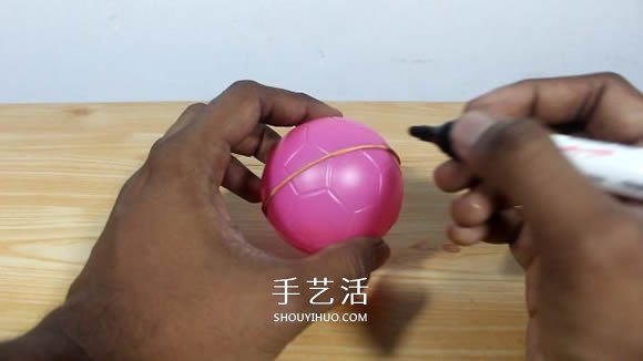 幼儿园自制简易小风扇的手工制作教程- www.aizhezhi.com