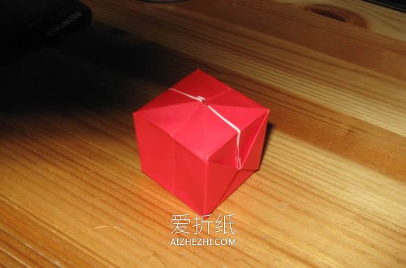 怎么用一张纸折纸立方体的折法图解步骤- www.aizhezhi.com