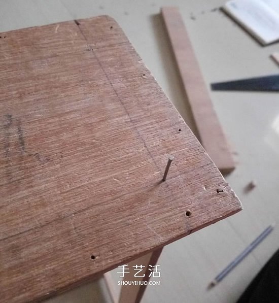 自制简易汽车电梯玩具的制作方法教程- www.aizhezhi.com