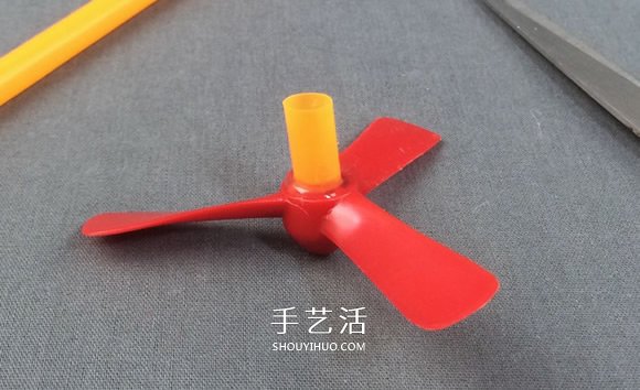 自制电动飞行竹蜻蜓的制作方法详细图解教程- www.aizhezhi.com