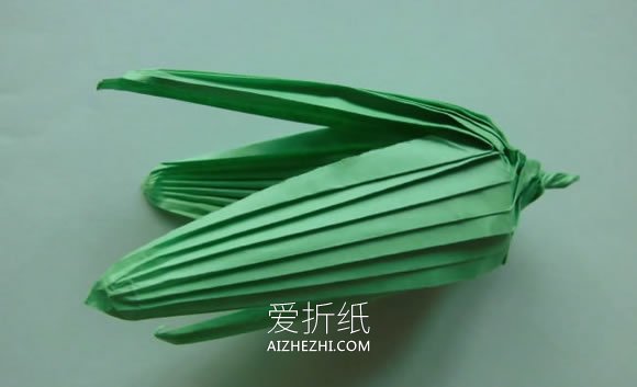 怎么折纸复杂立体玉米的折法步骤图解- www.aizhezhi.com