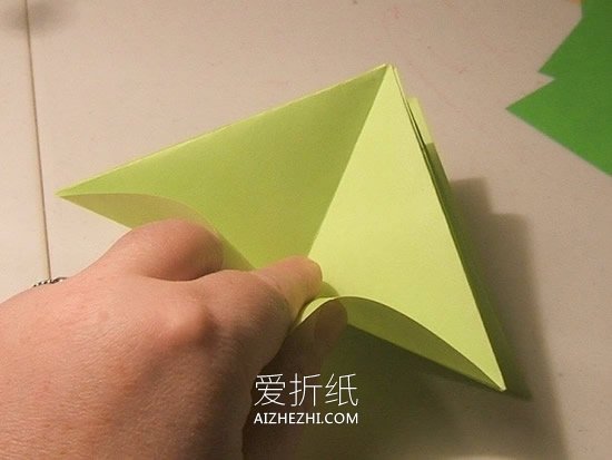 立体圣诞树的折法图解- www.aizhezhi.com