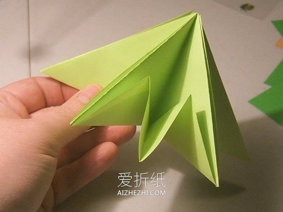 立体圣诞树的折法图解- www.aizhezhi.com