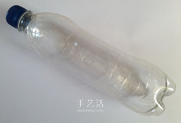 用塑料瓶做潜水艇玩具的方法- www.aizhezhi.com