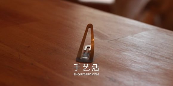 发夹手工制作袋鼠图解- www.aizhezhi.com