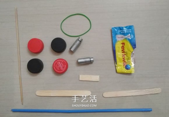 废物利用DIY橡皮筋动力回力车的方法- www.aizhezhi.com