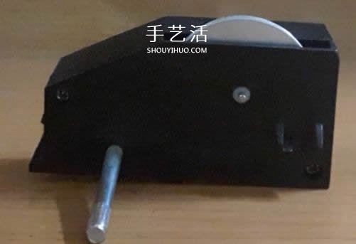 自制风力驱动玩具车的制作教程- www.aizhezhi.com