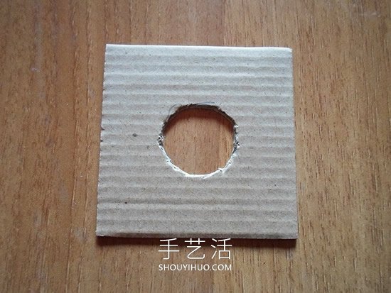 用木棍制作立体几何灯罩灯饰的做法教程- www.aizhezhi.com