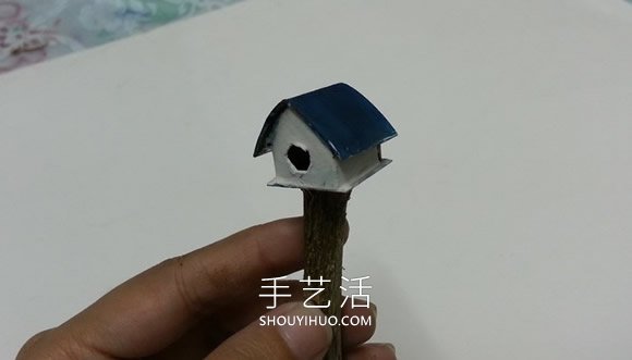 卡纸手工制作迷你鸟屋的做法教程- www.aizhezhi.com