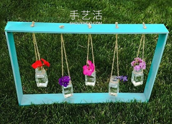 调料瓶做花瓶，DIY好看悬挂花瓶壁挂的教程- www.aizhezhi.com